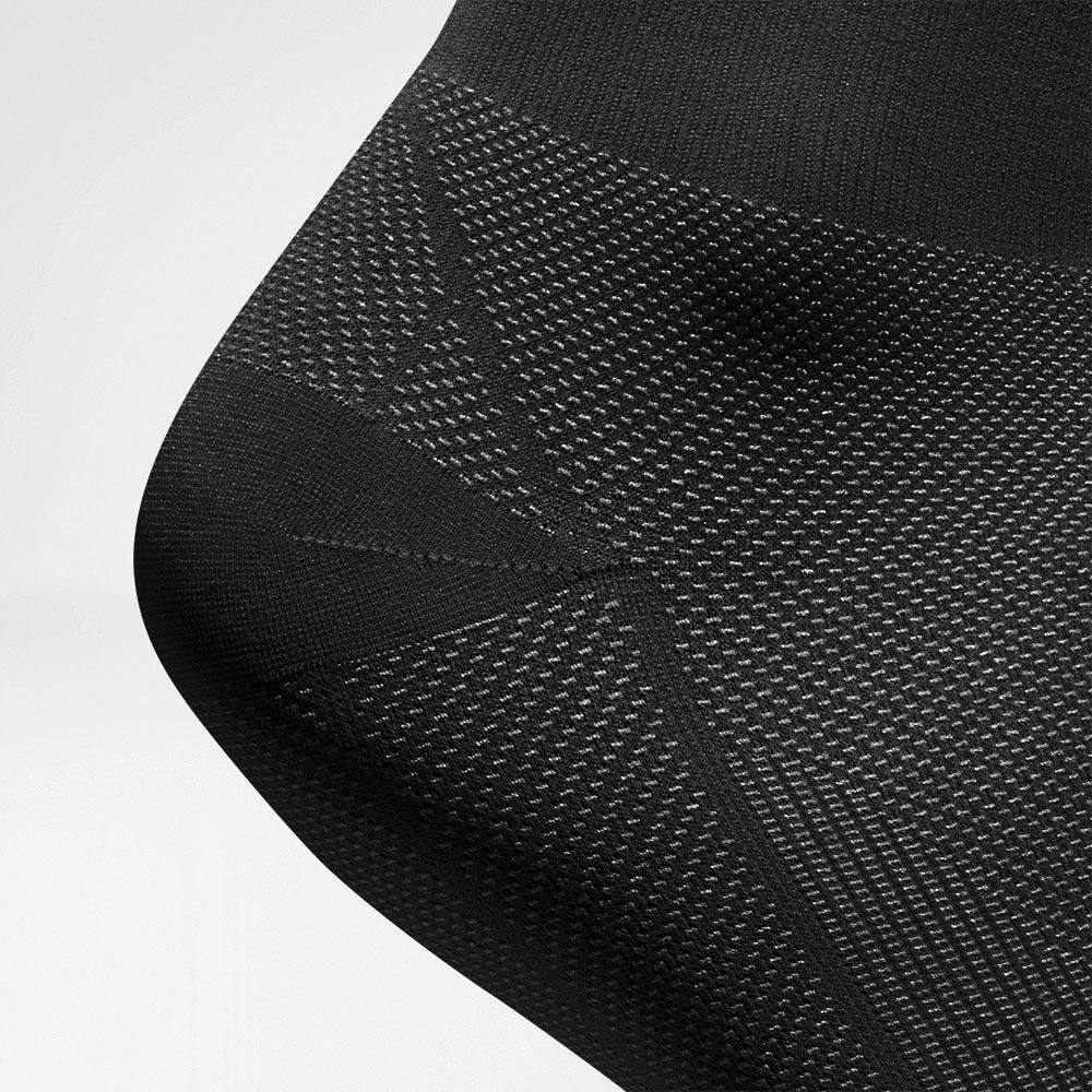 Detailed view of the heel area of ​​the sports sock for regeneration