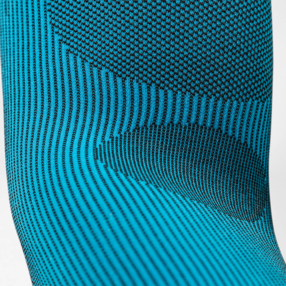 ARM Sleeve Detail Compression Zones Detailed view elbow inside with a knitting course of the compression Sleev for the arm