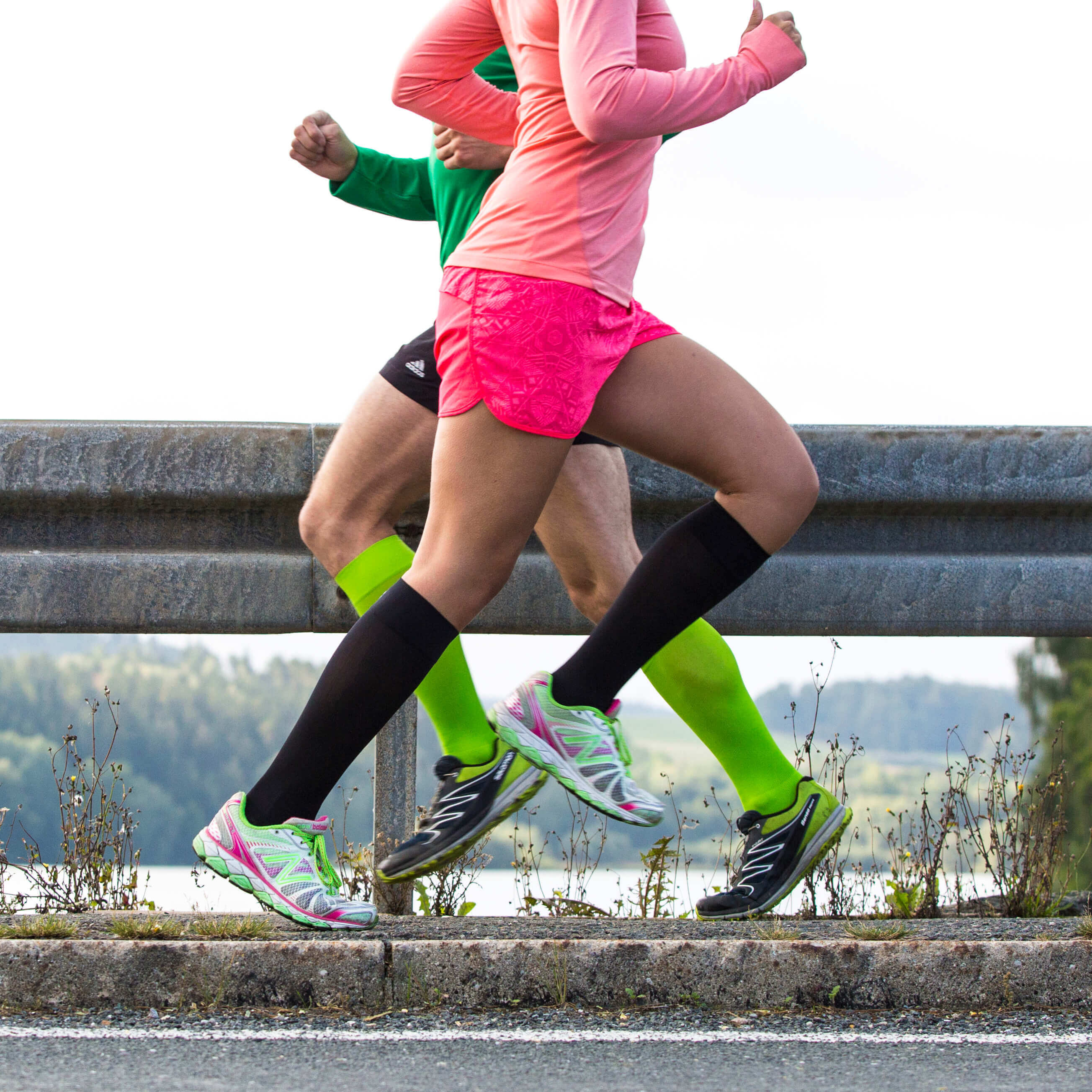 BauerfeindSports-compression-socks-runandwalk-black-green-running1-web.jpg BauerfeindSports-compression-socks-runandwalk-black-green-running1-web.jpg