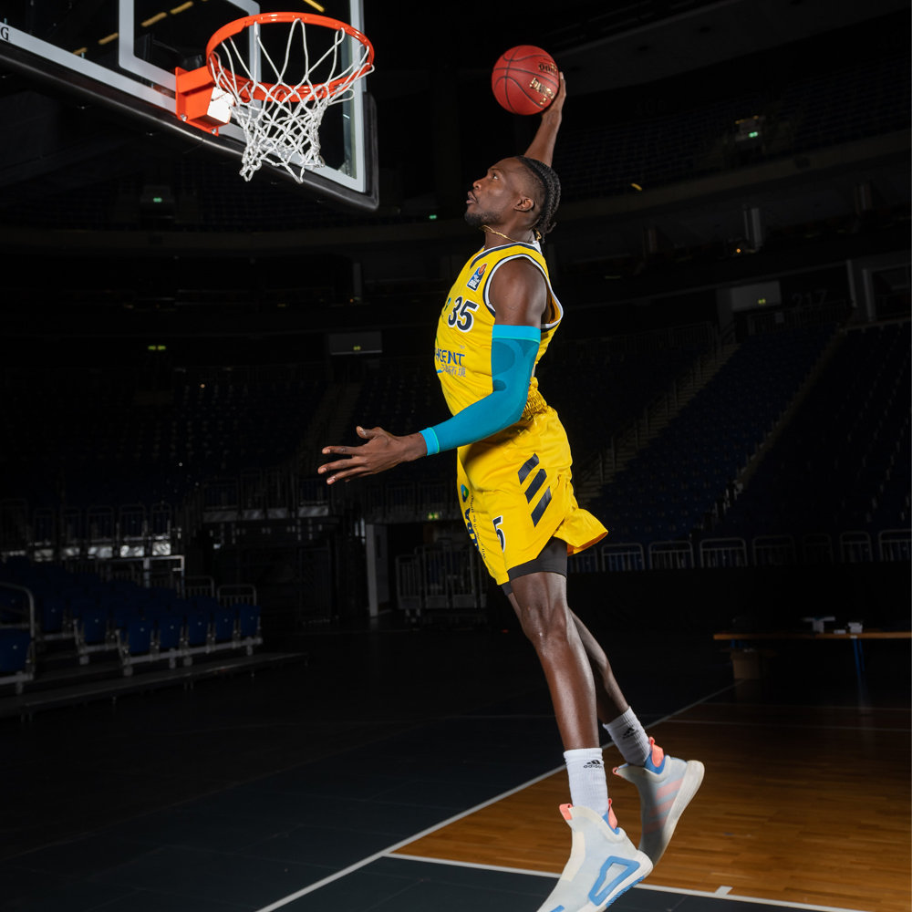 bfd_sp_pokalsieg_alba_berlin_1000x1000_B.jpg